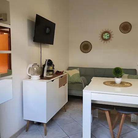 Casetta 144a Apartment